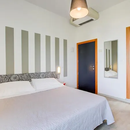 Hotel Ivano 3*