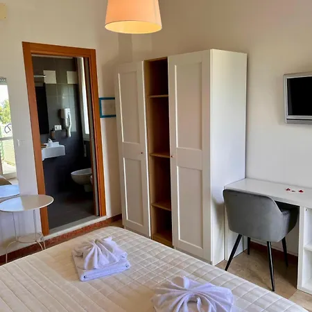 Ivano Hotell 3*
