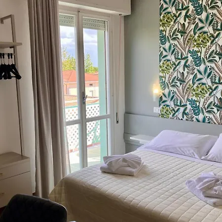 Hotell Ivano Rimini