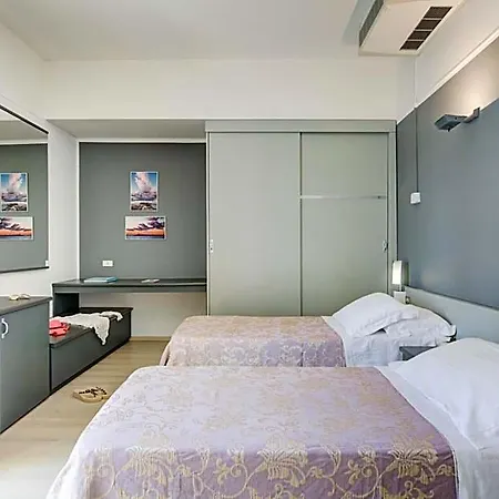 Ivano 3* Rimini