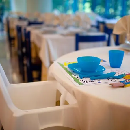Hotel Ivano 3*