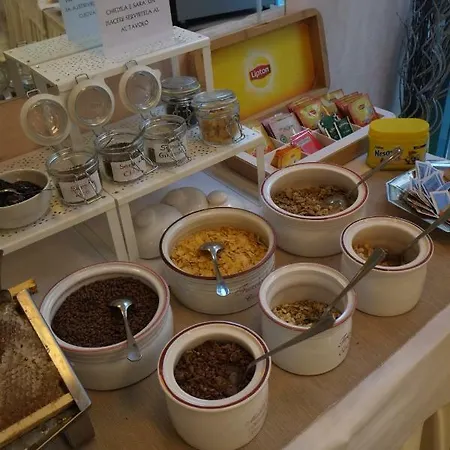 伊万诺酒店 里米尼